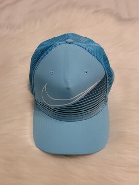 Nike Golf Men's Hat L/XL Blue Logo Cap